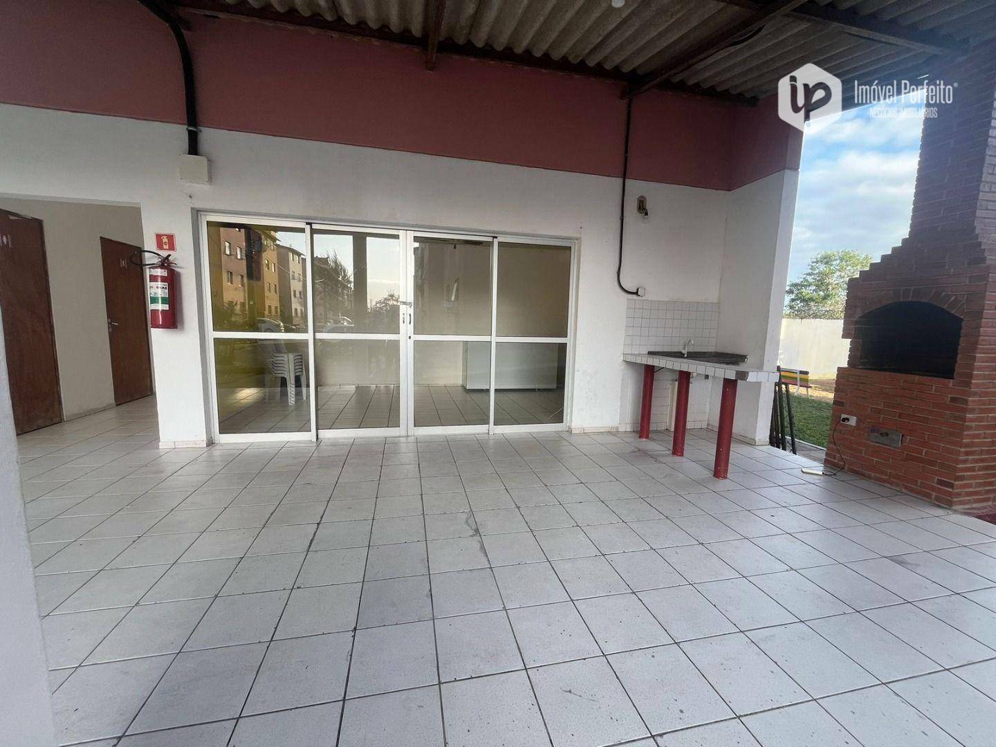 Apartamento para alugar com 2 quartos, 52m² - Foto 14