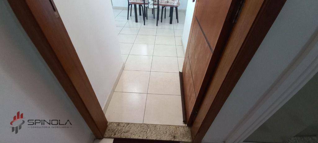 Apartamento à venda com 2 quartos, 70m² - Foto 18