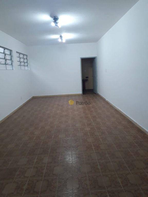 Casa para alugar, 275m² - Foto 3