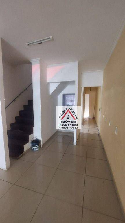 Sobrado à venda e aluguel com 2 quartos, 90m² - Foto 5