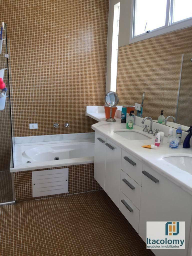 Casa de Condomínio à venda com 4 quartos, 278m² - Foto 11