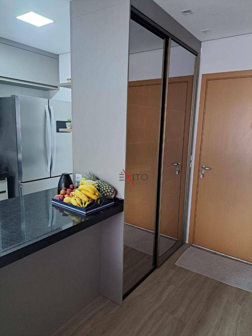 Apartamento à venda com 3 quartos, 101m² - Foto 13