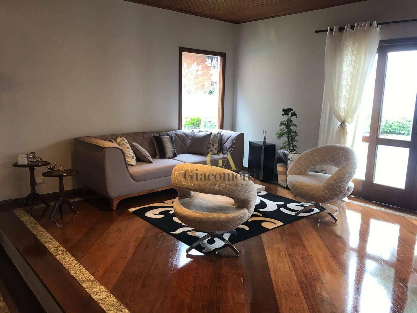 Casa de Condomínio à venda com 3 quartos, 340m² - Foto 2