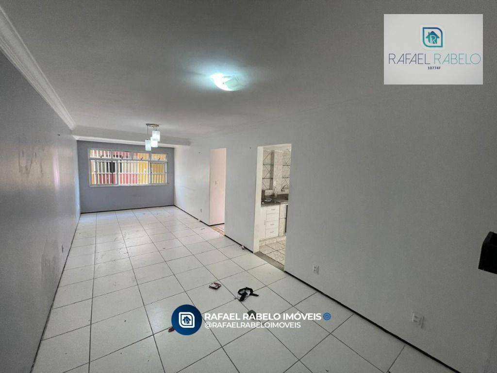 Apartamento à venda com 2 quartos, 75m² - Foto 1