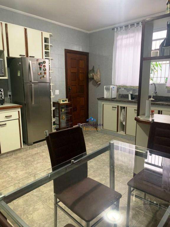 Casa de Condomínio à venda com 3 quartos, 300m² - Foto 27