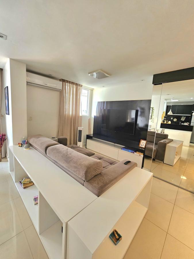 Apartamento à venda com 2 quartos, 86m² - Foto 17