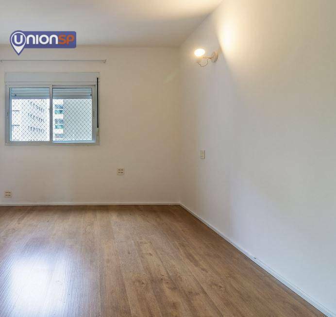 Apartamento à venda com 2 quartos, 104m² - Foto 4