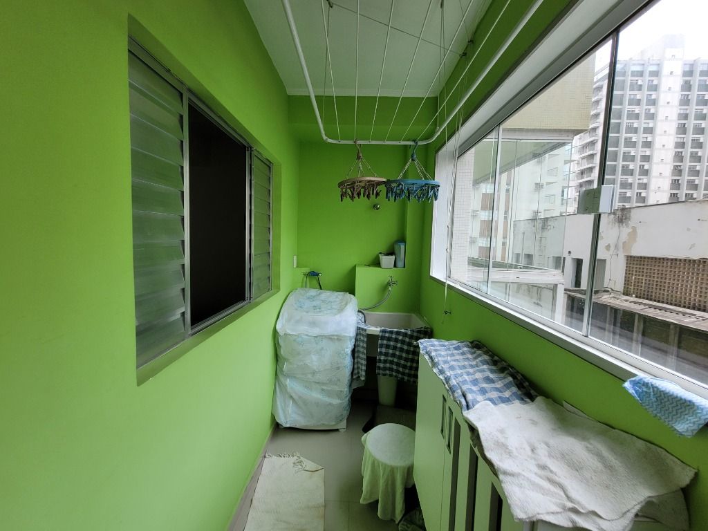 Apartamento à venda com 4 quartos, 105m² - Foto 21