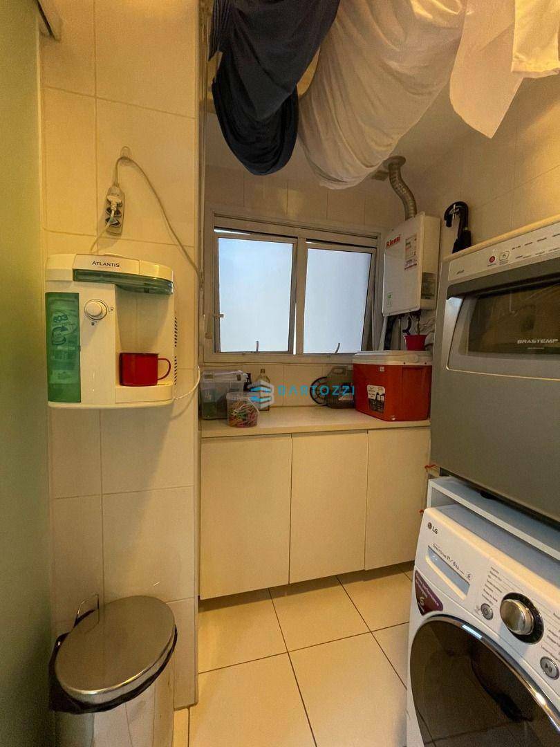 Apartamento à venda com 2 quartos, 96m² - Foto 19