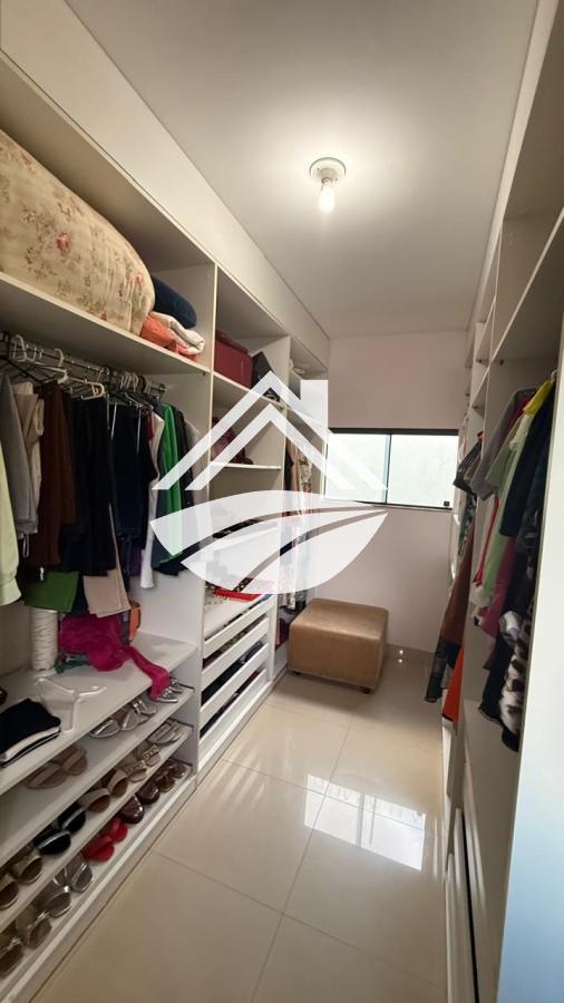 Casa à venda com 3 quartos, 500m² - Foto 10