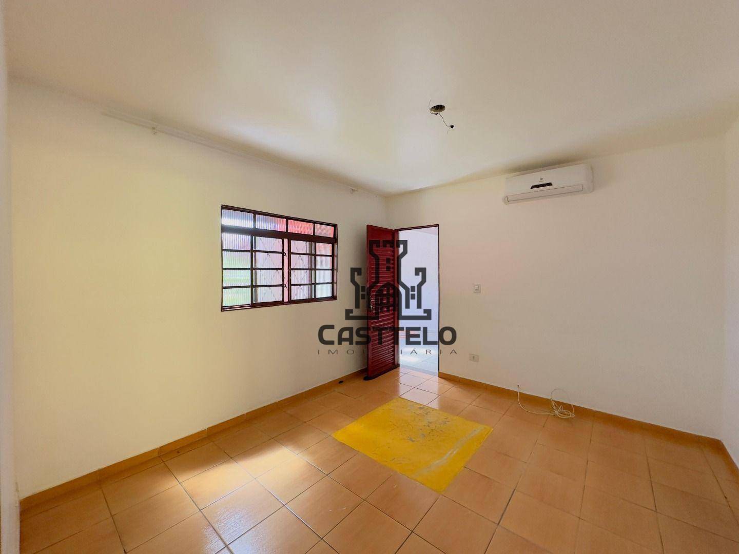 Casa à venda com 2 quartos, 170m² - Foto 5