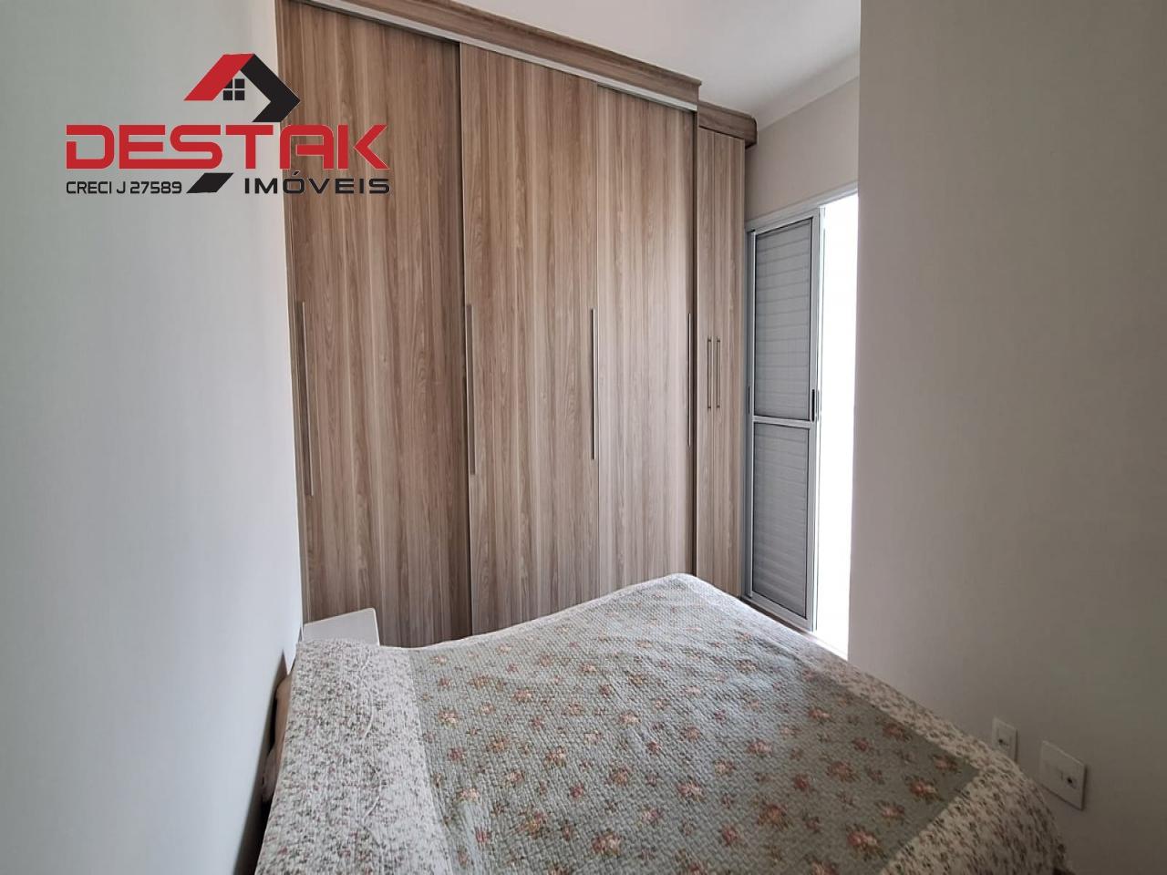 Apartamento para alugar com 2 quartos, 69m² - Foto 9