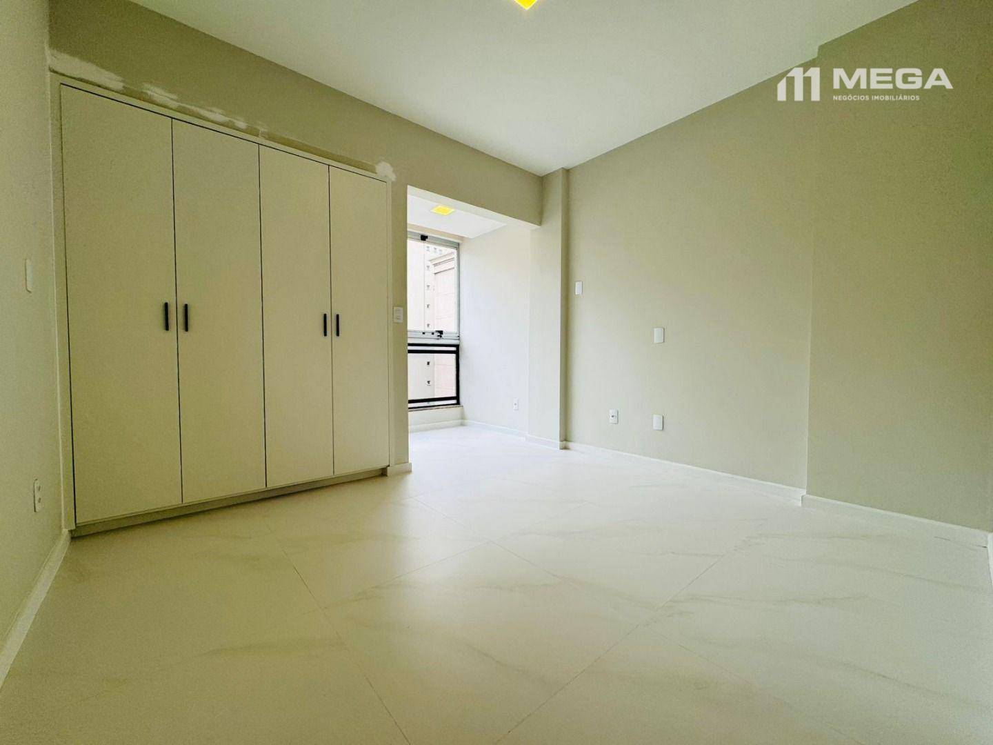 Apartamento à venda com 3 quartos, 126m² - Foto 9