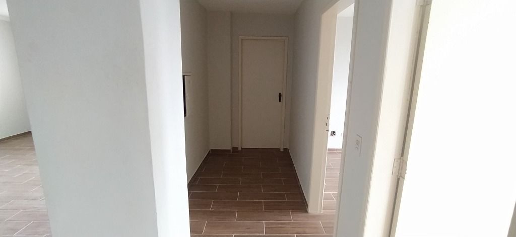 Apartamento para alugar com 3 quartos, 120m² - Foto 11