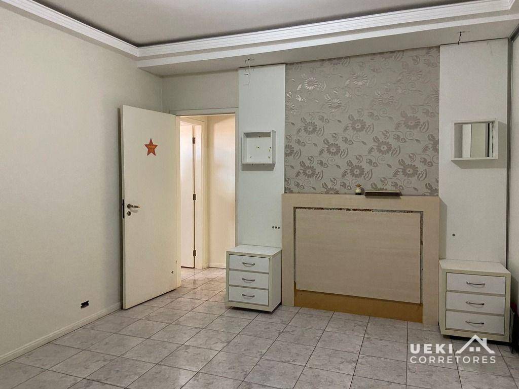 Casa à venda com 3 quartos, 280m² - Foto 11