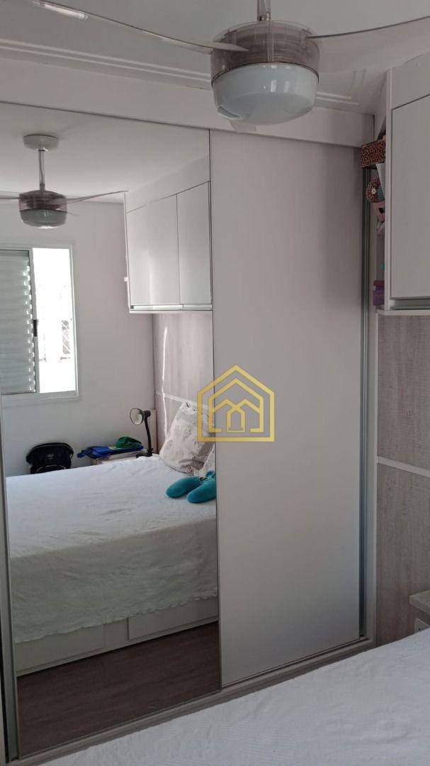 Apartamento à venda com 2 quartos, 52m² - Foto 12