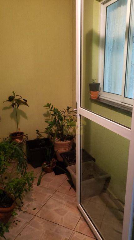 Sobrado à venda com 3 quartos, 114m² - Foto 17