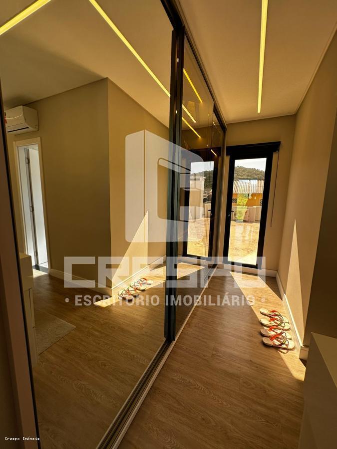 Casa à venda com 3 quartos, 335m² - Foto 28