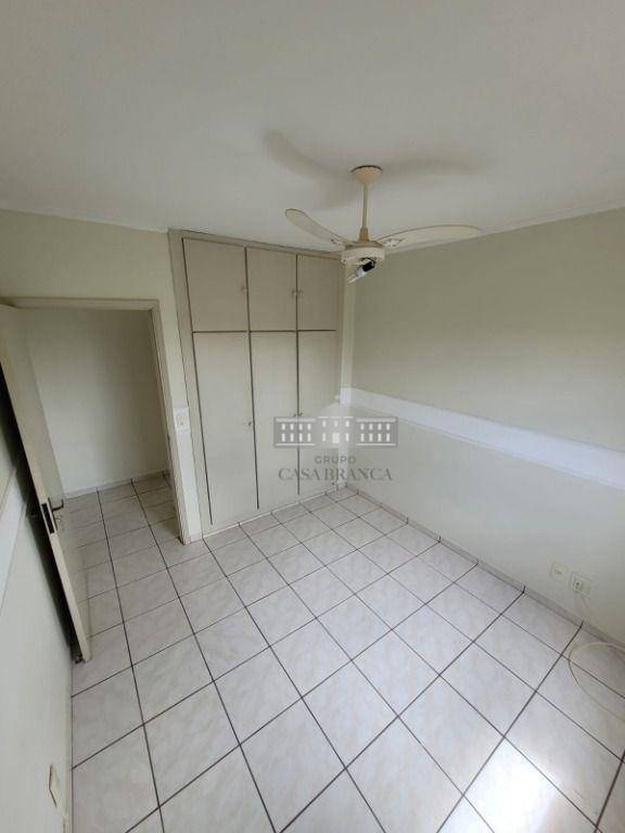 Apartamento para alugar com 3 quartos, 85m² - Foto 14