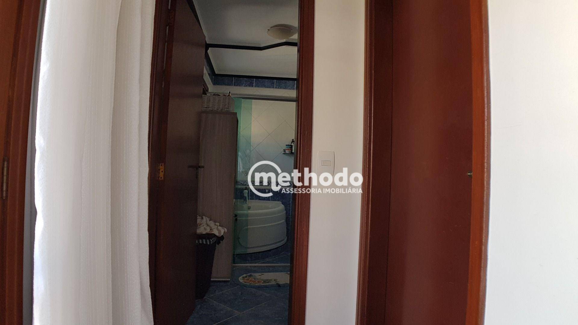 Casa à venda com 4 quartos, 289m² - Foto 36