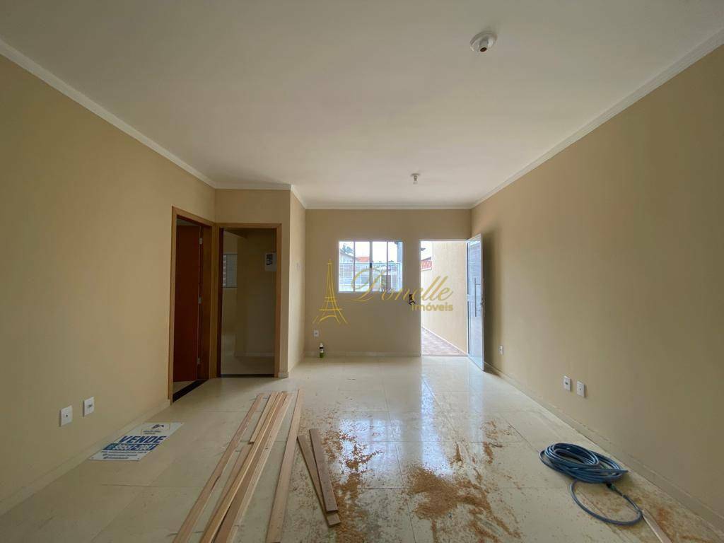 Casa à venda com 3 quartos, 90m² - Foto 14