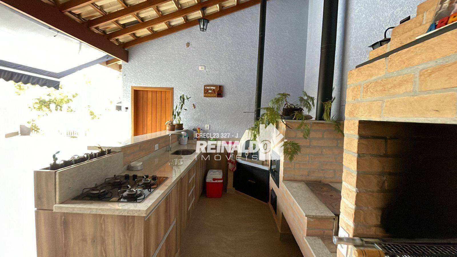 Casa de Condomínio à venda com 3 quartos, 360m² - Foto 18