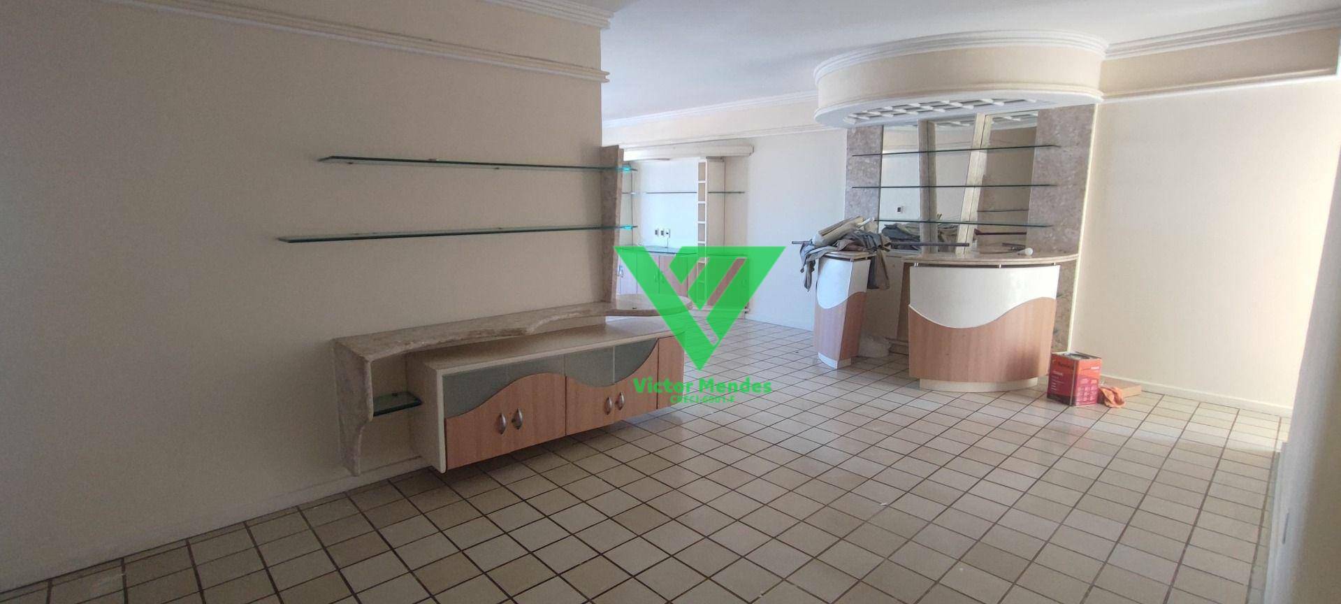 Apartamento para alugar com 4 quartos, 200m² - Foto 17
