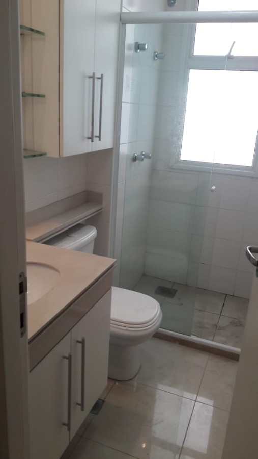 Apartamento para alugar com 3 quartos, 122m² - Foto 12