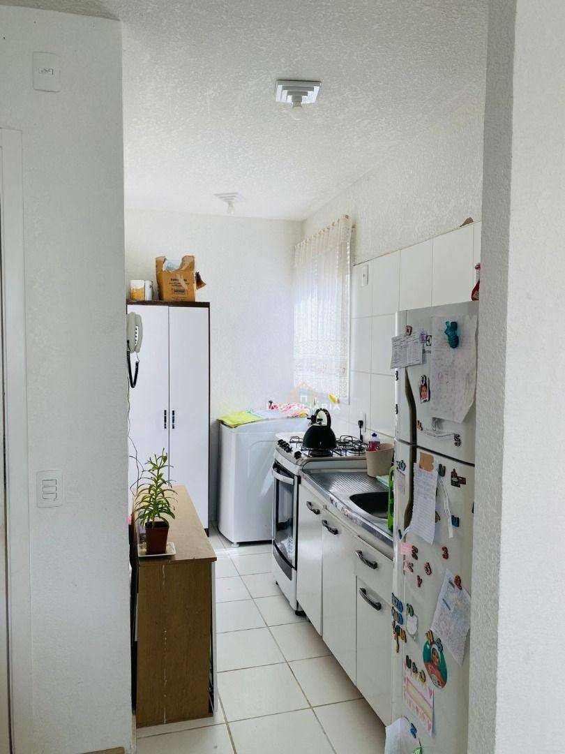 Apartamento à venda com 2 quartos, 40m² - Foto 8