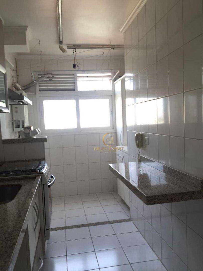 Apartamento à venda com 3 quartos, 80m² - Foto 8