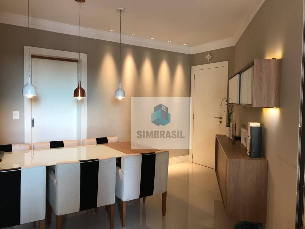 Apartamento à venda com 2 quartos, 70m² - Foto 2