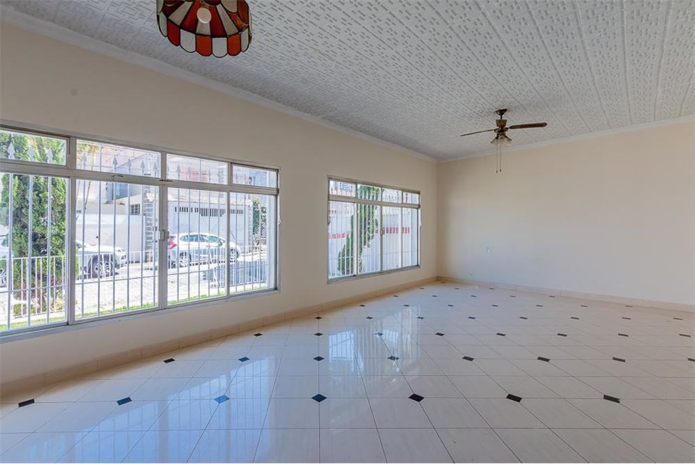 Casa de Condomínio à venda com 3 quartos, 150m² - Foto 5