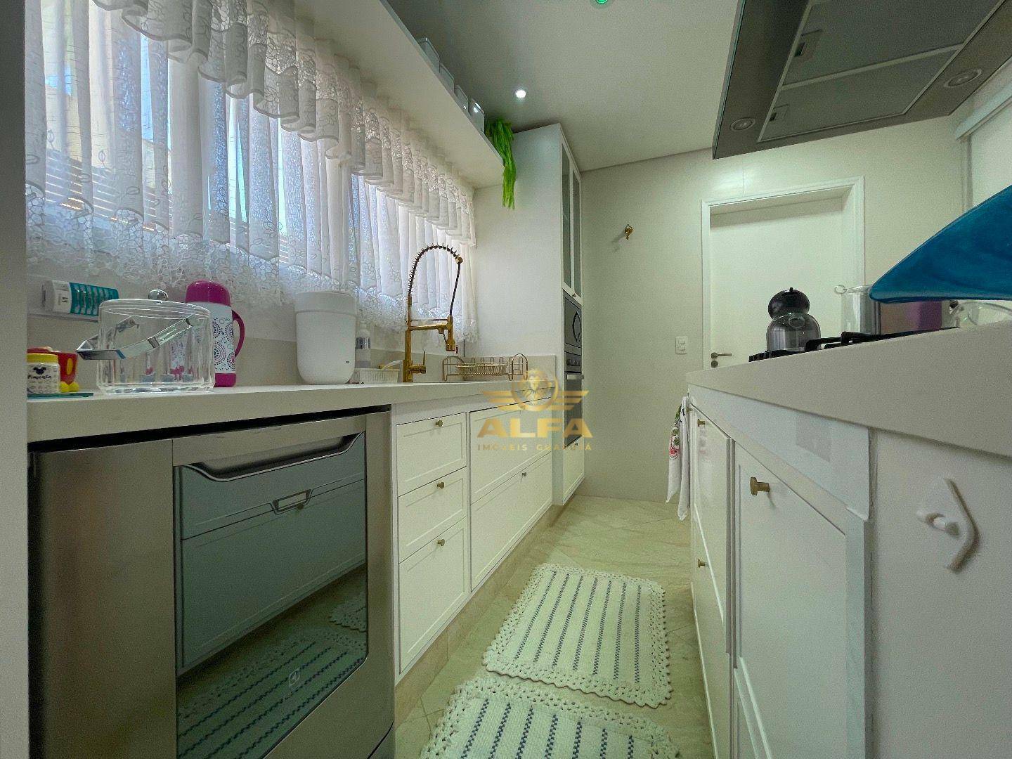Casa de Condomínio à venda com 8 quartos, 500m² - Foto 24