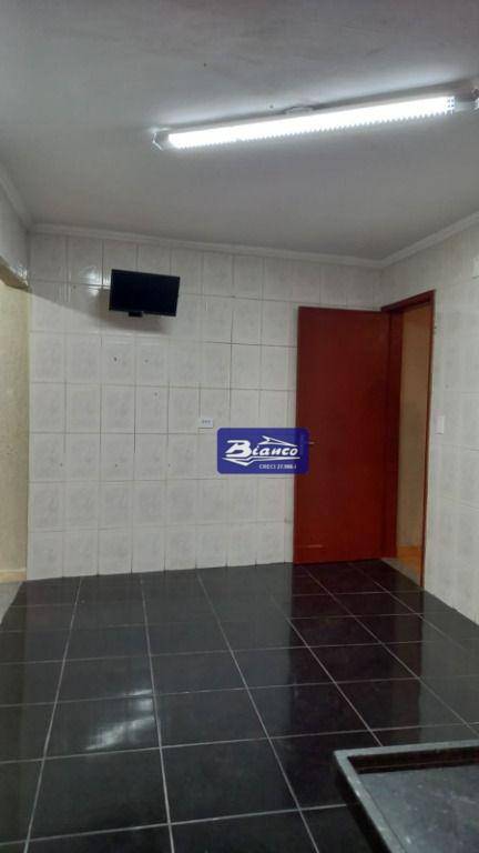 Sobrado à venda com 4 quartos, 234m² - Foto 32