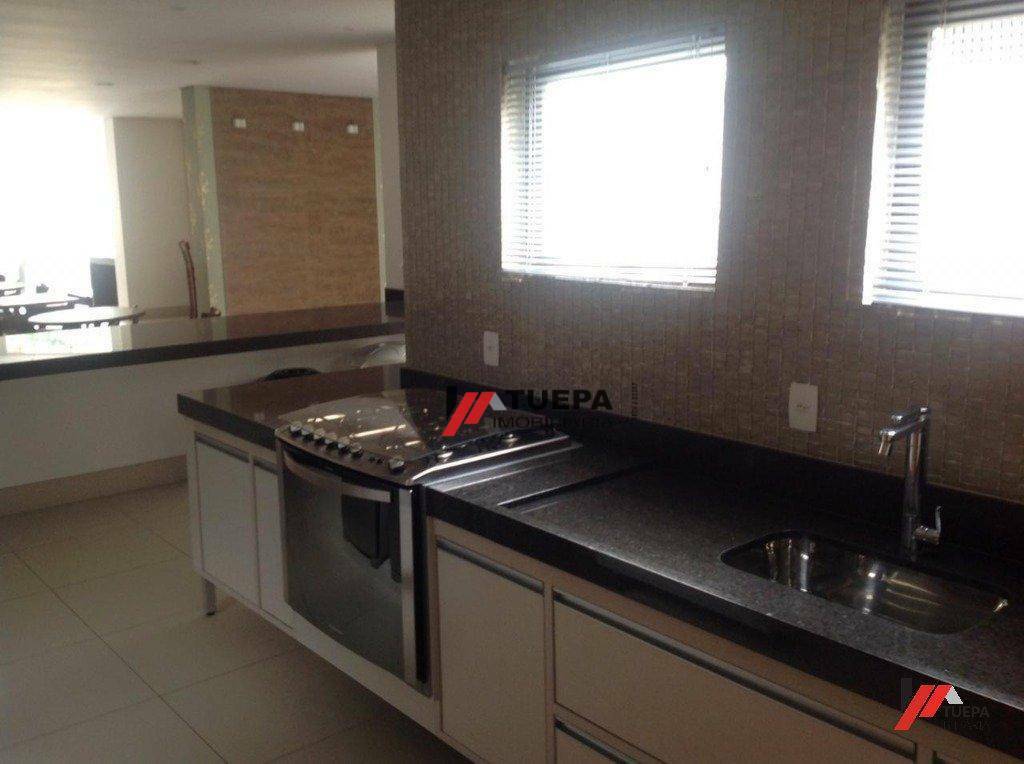 Apartamento à venda com 3 quartos, 212m² - Foto 31