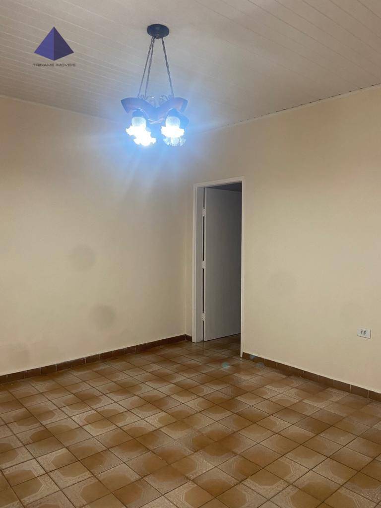 Sobrado à venda com 3 quartos, 168M2 - Foto 1