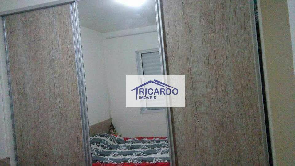 Apartamento à venda com 2 quartos, 45m² - Foto 5