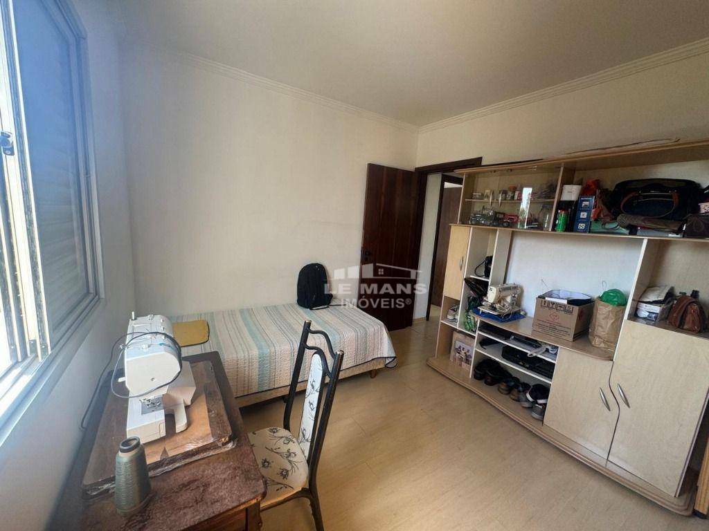 Apartamento à venda com 2 quartos, 74m² - Foto 9