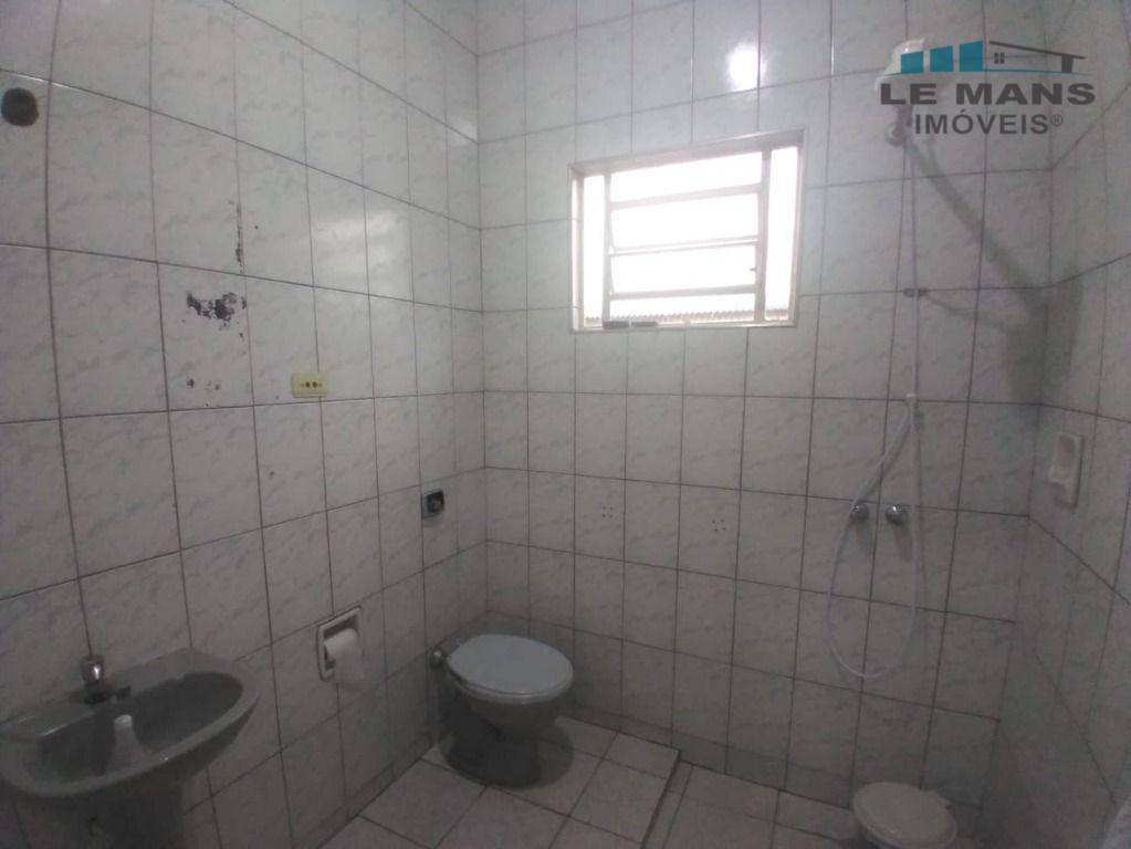 Casa à venda com 3 quartos, 166m² - Foto 17