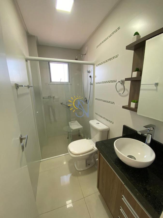 Apartamento à venda com 2 quartos, 75m² - Foto 25