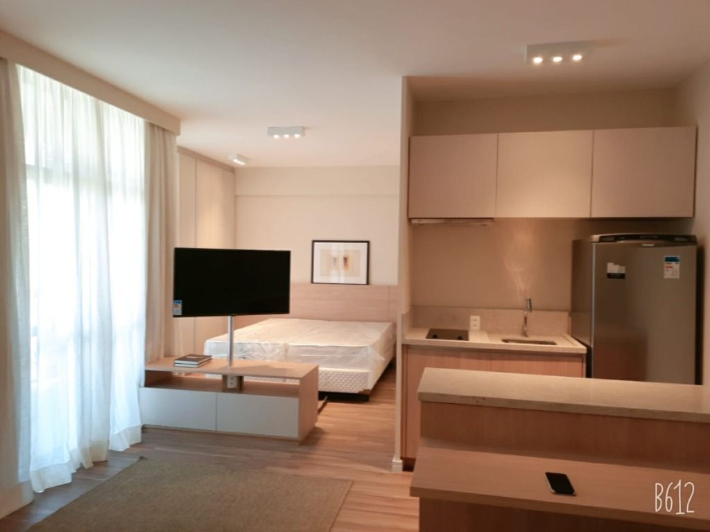 Apartamento para alugar com 2 quartos, 62m² - Foto 37