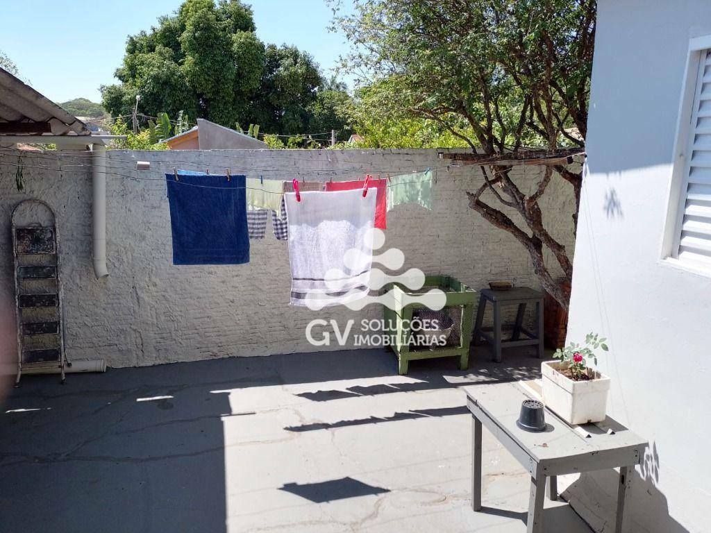 Casa à venda com 4 quartos, 130m² - Foto 6