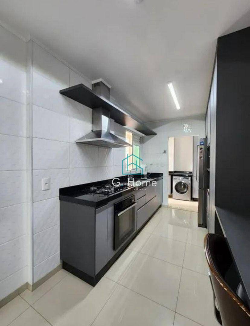 Apartamento para alugar com 3 quartos, 122m² - Foto 10