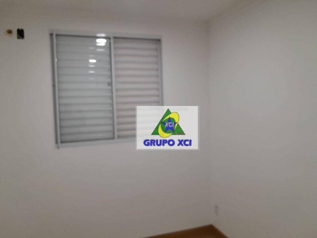 Apartamento à venda com 2 quartos, 46m² - Foto 15