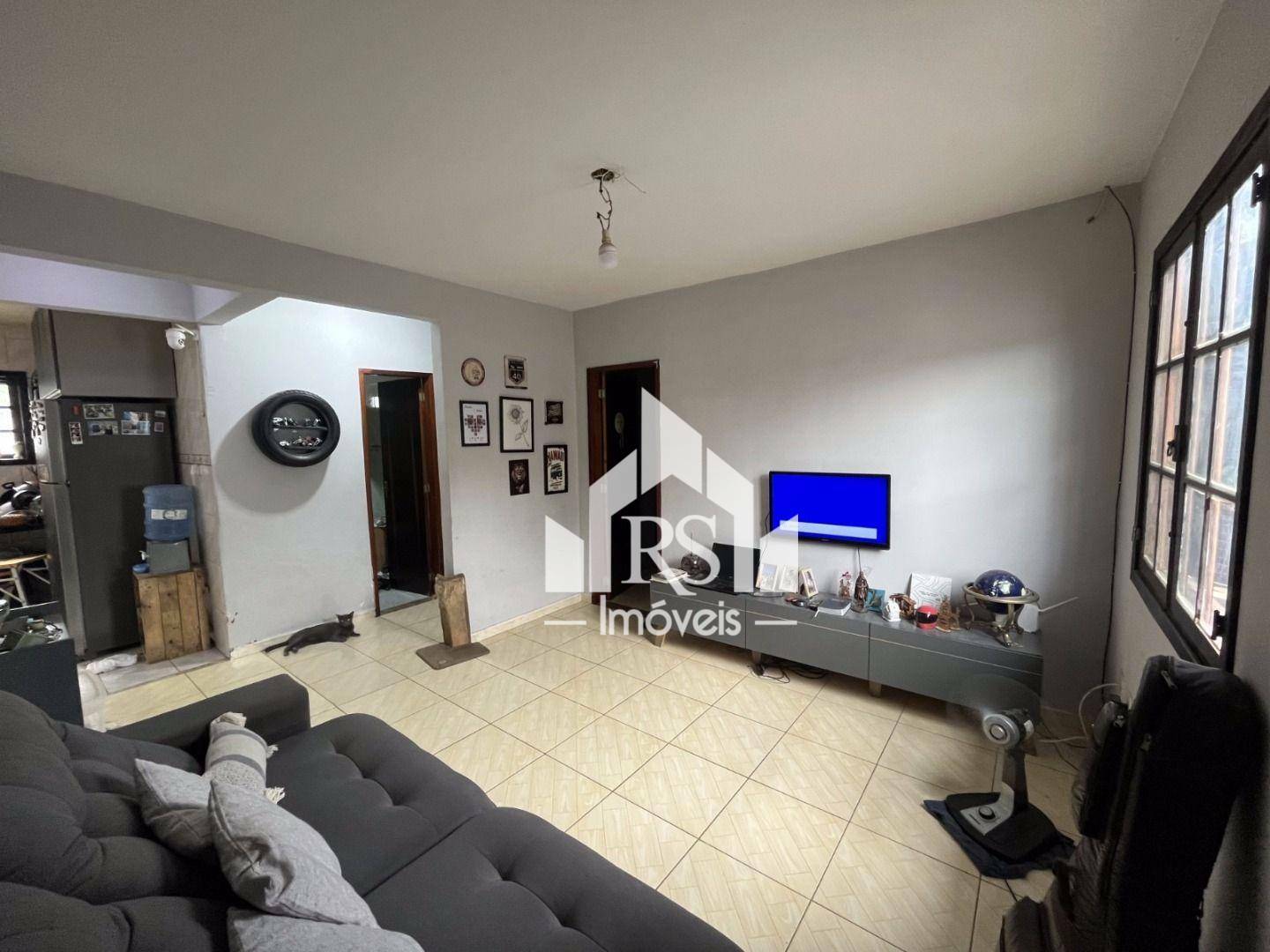 Casa à venda com 2 quartos, 118m² - Foto 1