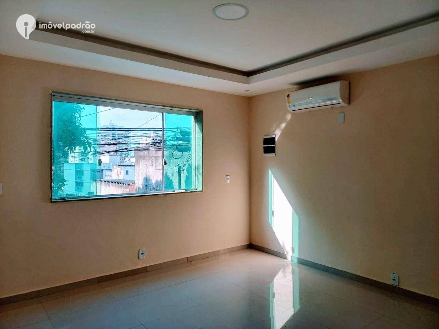 Casa à venda com 4 quartos, 300M2 - Foto 17