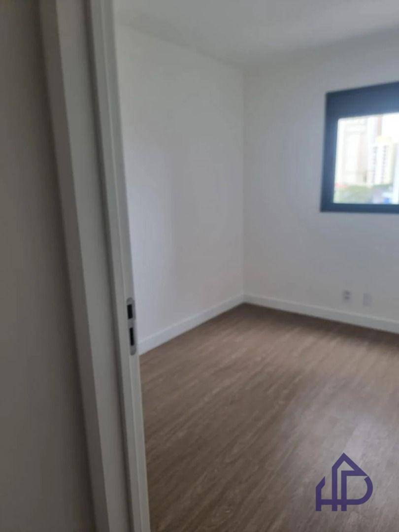 Apartamento para alugar com 2 quartos, 93m² - Foto 9