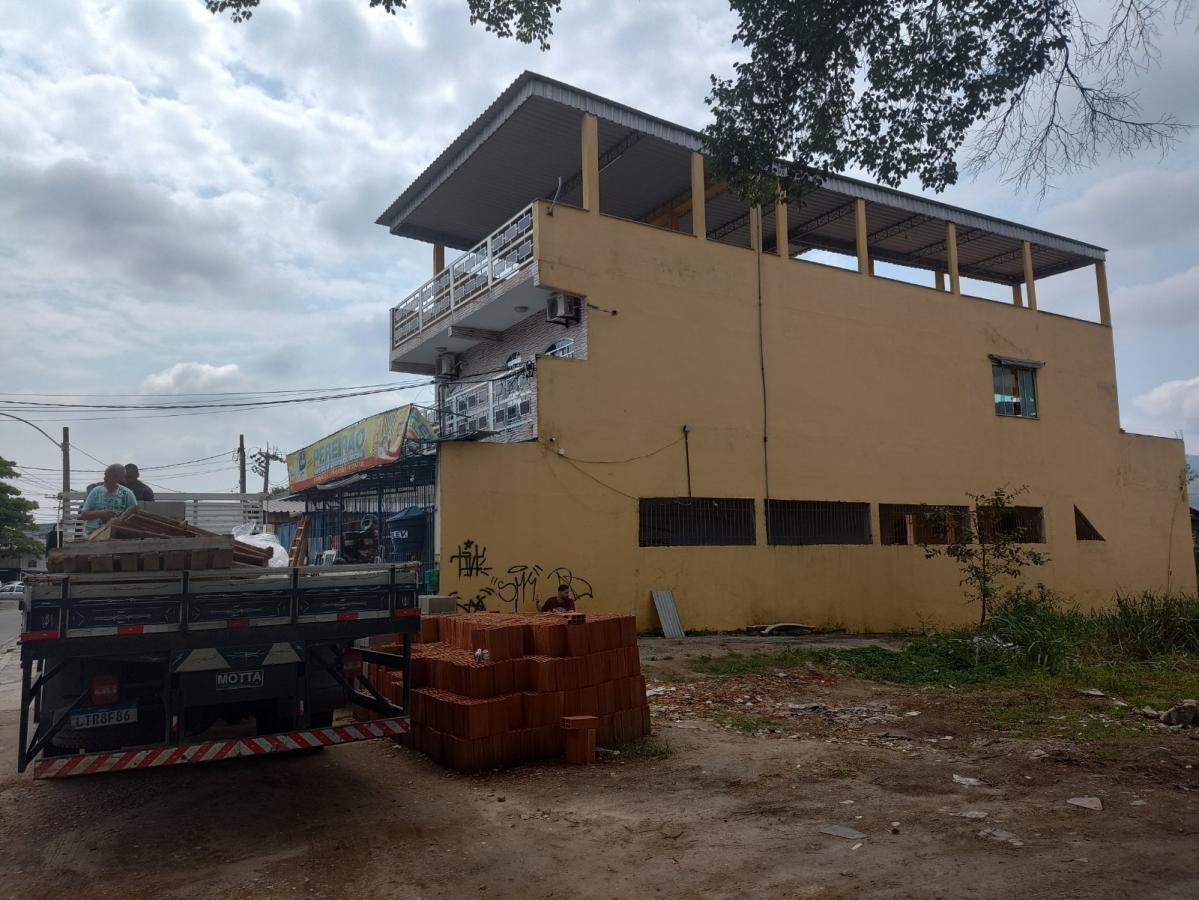 Prédio Inteiro à venda com 4 quartos, 1000m² - Foto 4