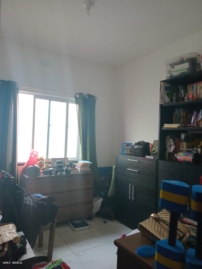 Casa à venda com 3 quartos, 89m² - Foto 11