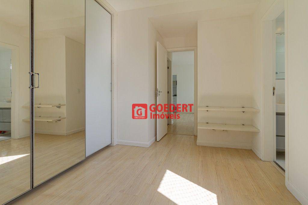 Apartamento à venda com 2 quartos, 61m² - Foto 23